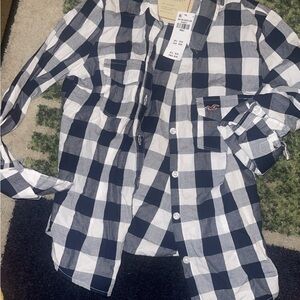 Hollister Navy and White Checkered Button Down Shirt